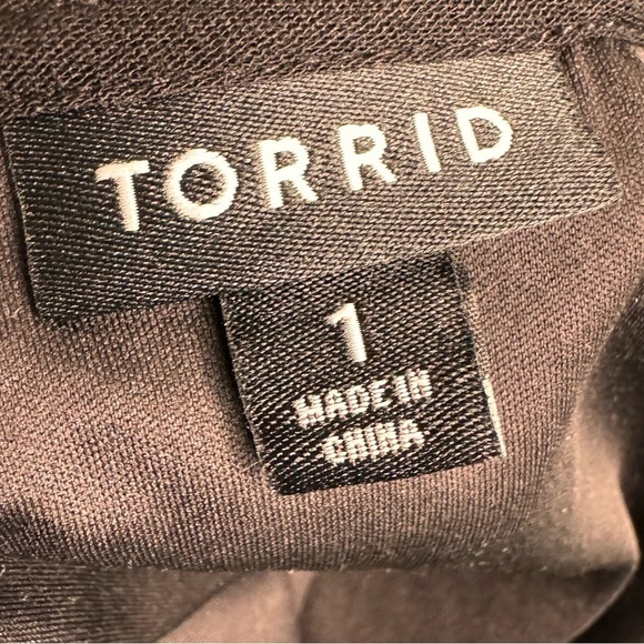 Torrid At The Knee Gauze Blouson Black Skater Dress Size 1x - Picture 12 of 14